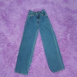 Levi's Women's Straight Leg Blue Jeans